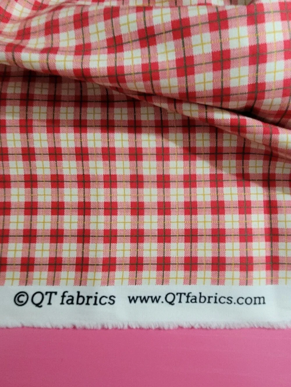 QT Fabrics Red Cream Green Yellow Plaid Sewing Fabric (1021)